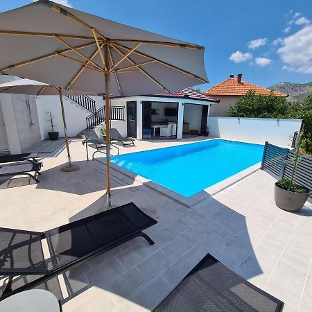 Studio Apartmani Milovic Trebinje Eksteriør bilde