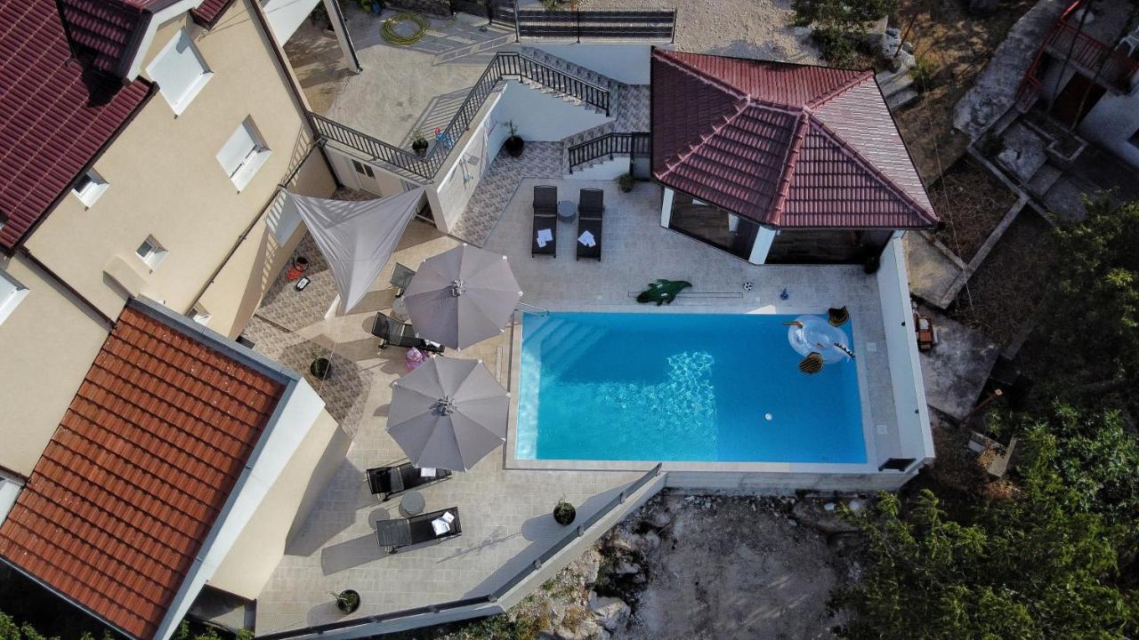 Studio Apartmani Milovic Trebinje Eksteriør bilde
