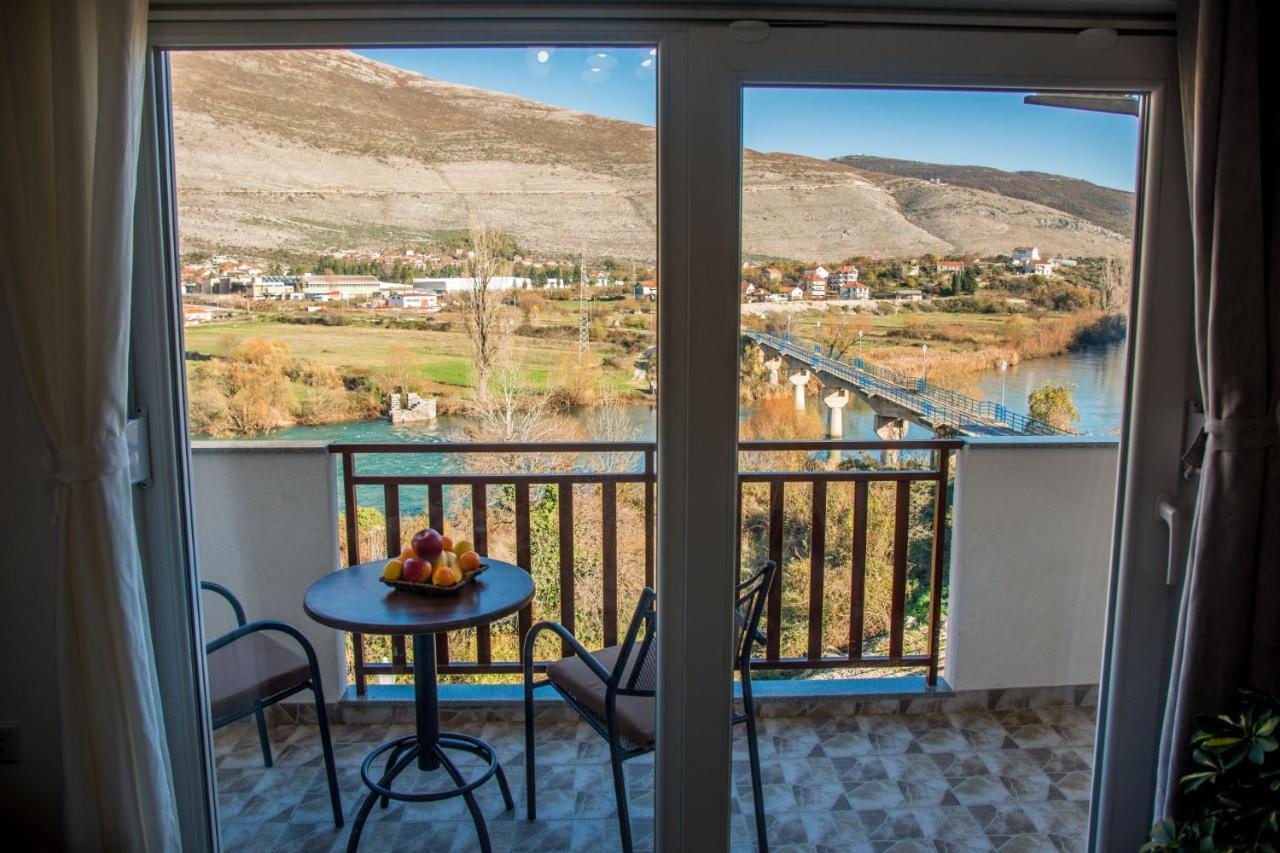 Studio Apartmani Milovic Trebinje Eksteriør bilde