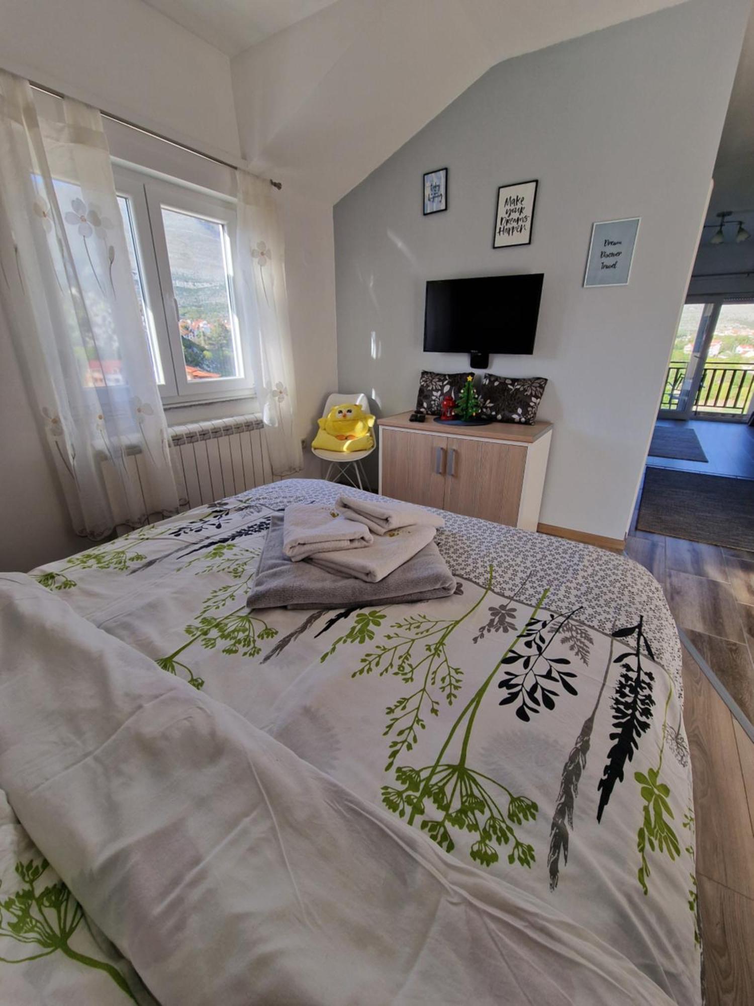 Studio Apartmani Milovic Trebinje Eksteriør bilde