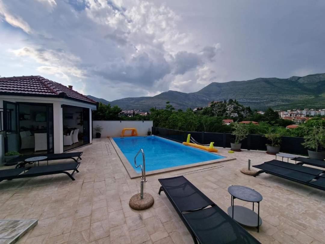 Studio Apartmani Milovic Trebinje Eksteriør bilde