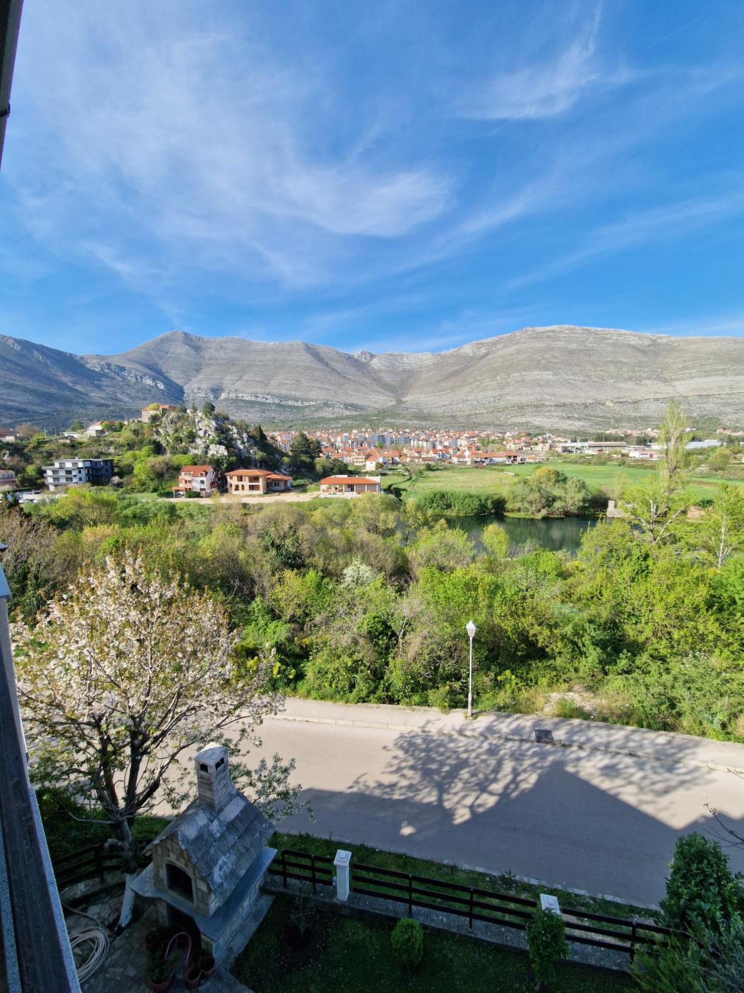 Studio Apartmani Milovic Trebinje Eksteriør bilde
