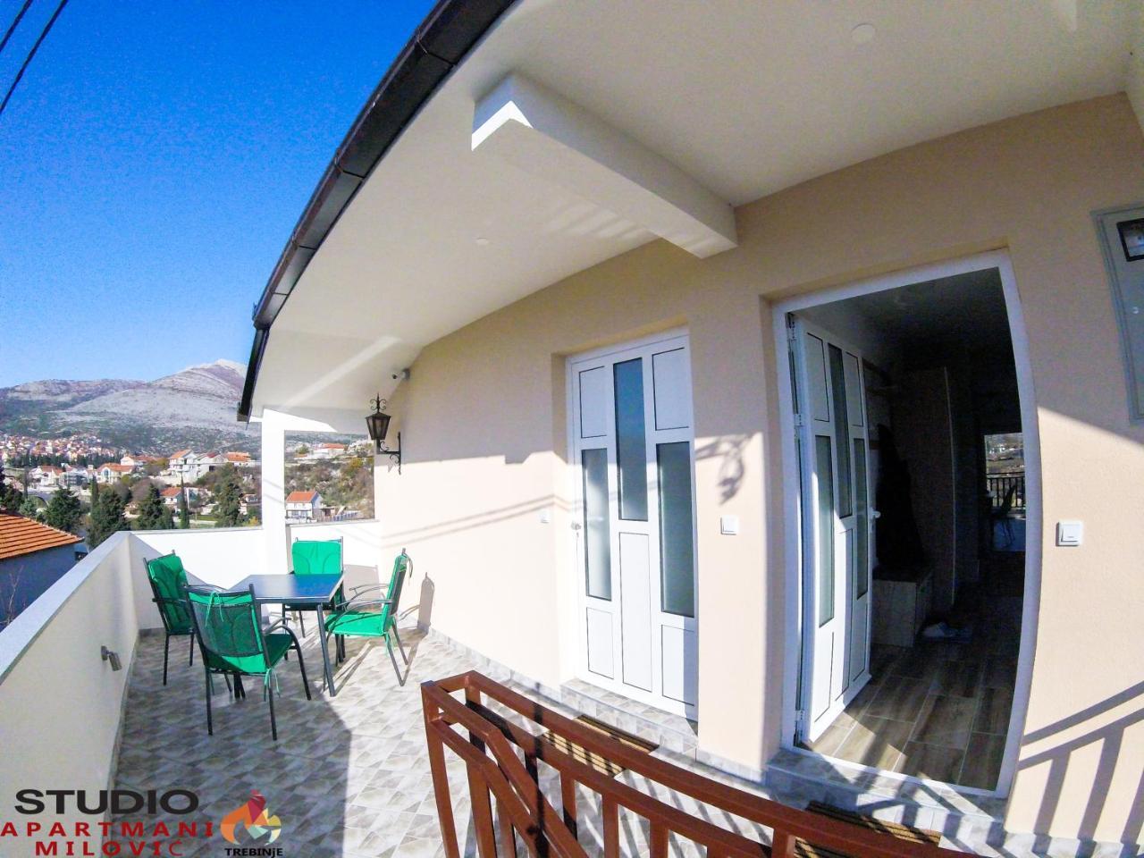 Studio Apartmani Milovic Trebinje Eksteriør bilde